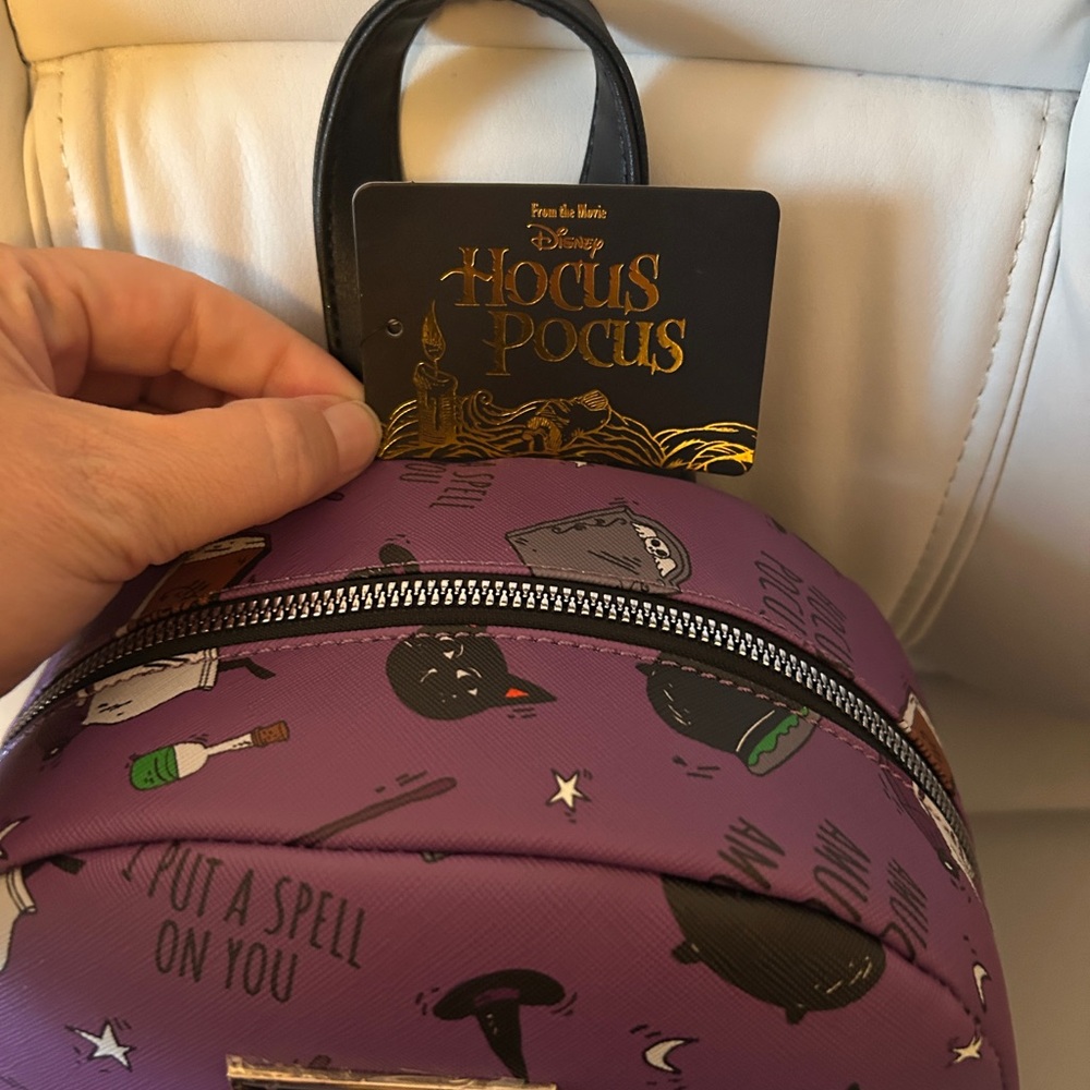 Disney Hocus Pocus Purple Backpack with Black Cat Design lounge fly.  NWT - Picture 2 of 4